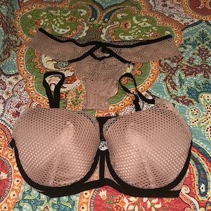 Victoria secret bra and panty set